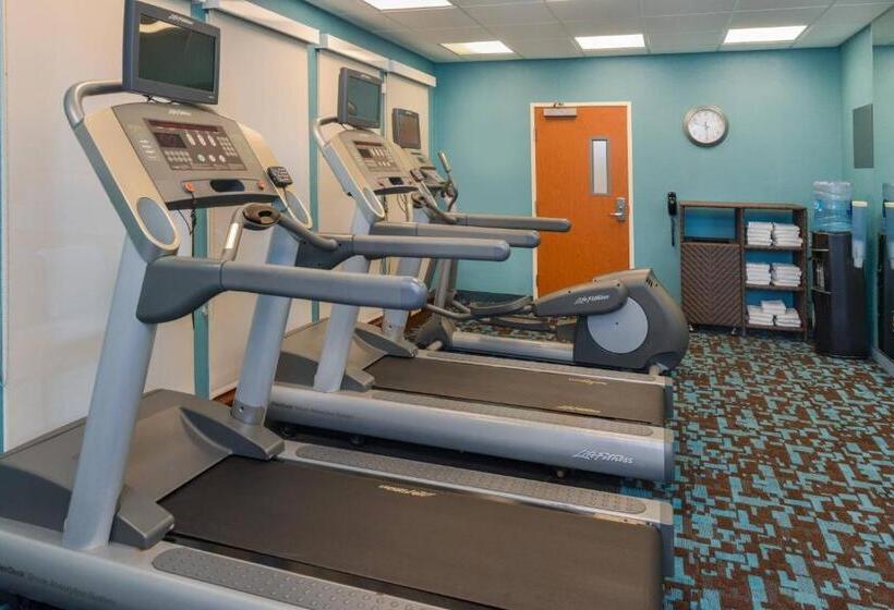 호텔 Fairfield Inn & Suites Santa Maria