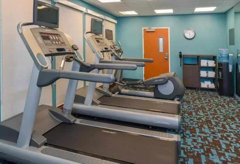 בית מלון כפרי Fairfield Inn & Suites Santa Maria