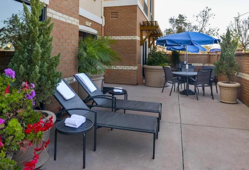 호텔 Fairfield Inn & Suites Santa Maria
