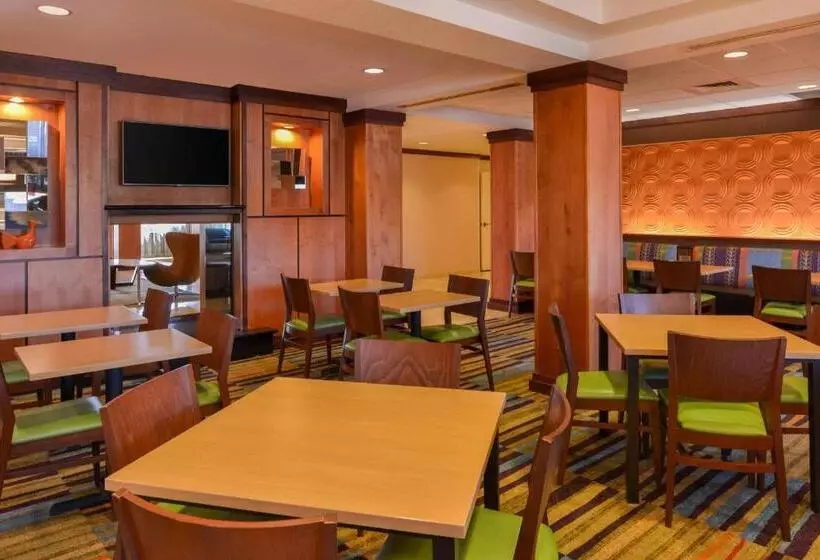 בית מלון כפרי Fairfield Inn & Suites Santa Maria