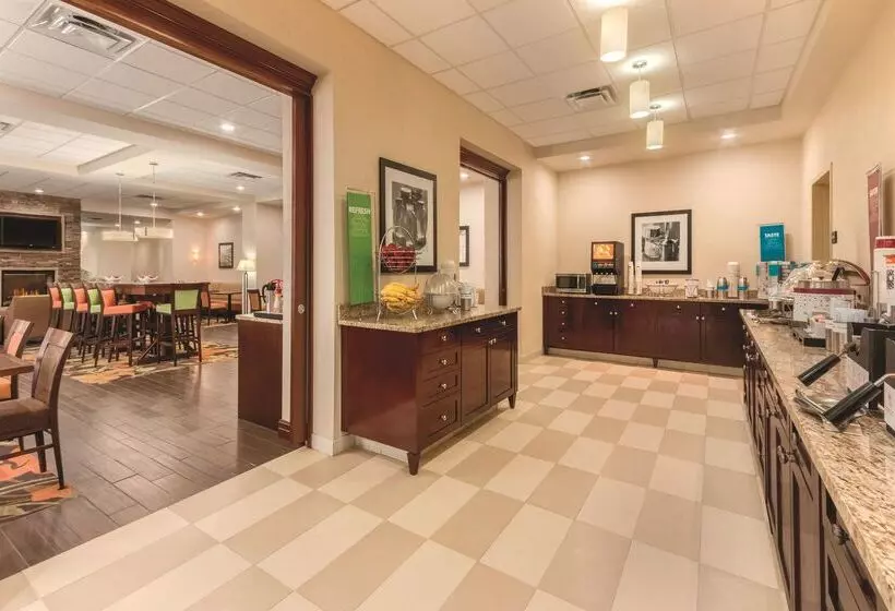 호텔 Hampton Inn By Hilton Edmonton/south, Alberta, Canada