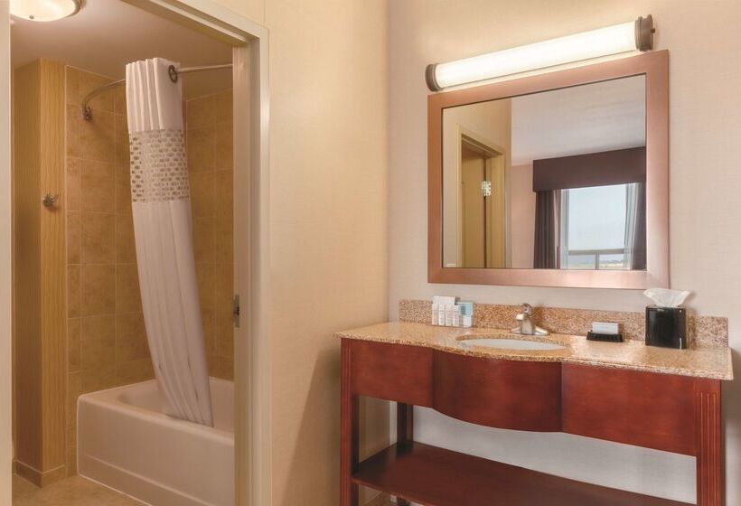 בית מלון כפרי Hampton Inn By Hilton Edmonton/south, Alberta, Canada