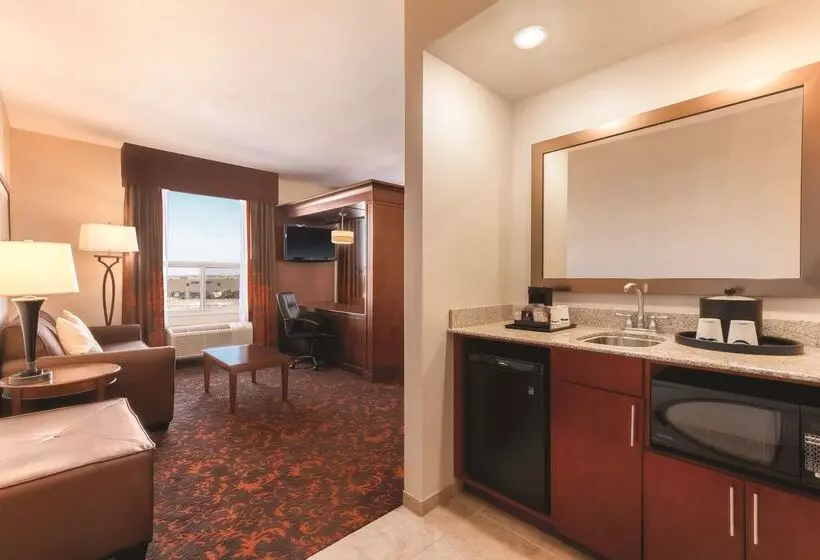 호텔 Hampton Inn By Hilton Edmonton/south, Alberta, Canada