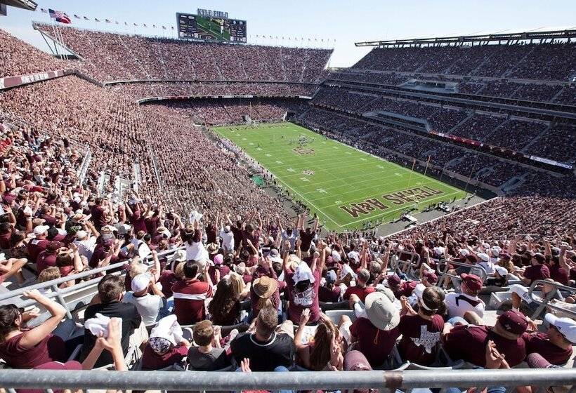 ホテル Holiday Inn Express & Suites College Station, An Ihg