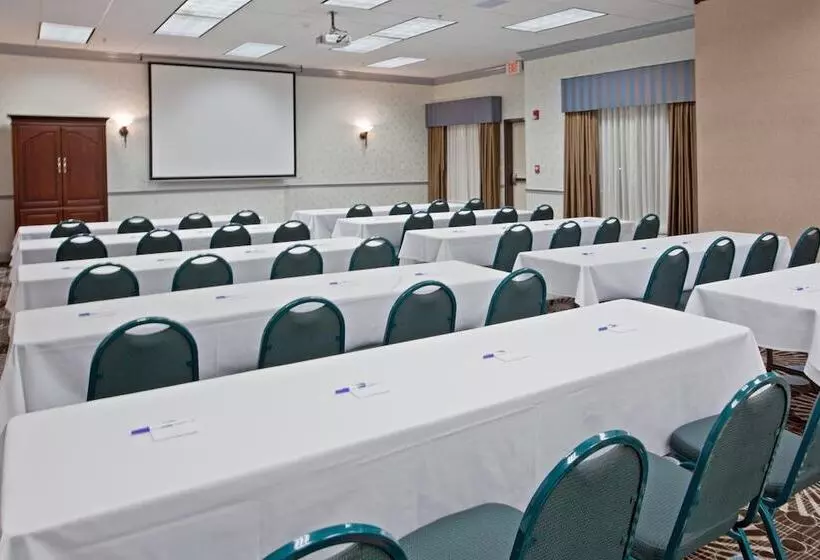 ホテル Holiday Inn Express & Suites College Station, An Ihg