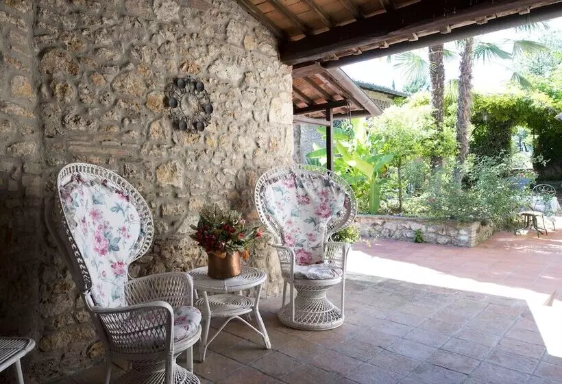 Отель Il Pietreto