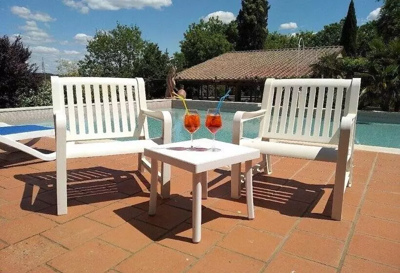 Отель Il Pietreto