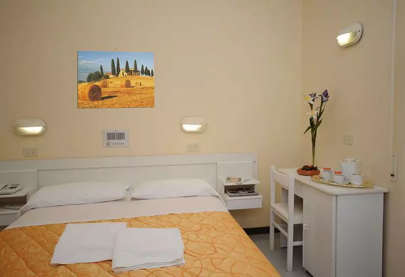 ホテル Milton Iris