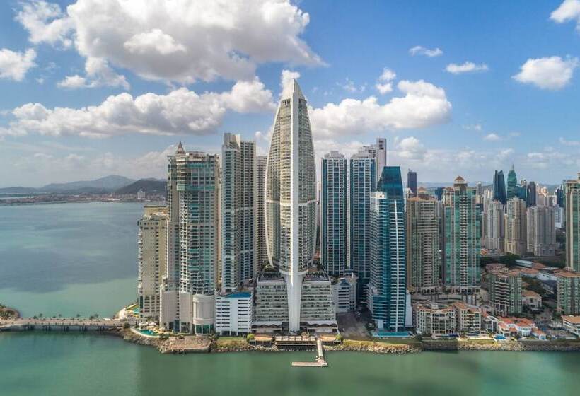 Отель Jw Marriott Panama