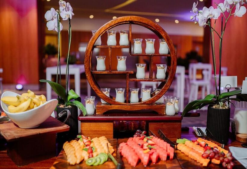 Отель Jw Marriott Panama