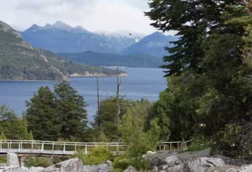 هتل Las Morillas Huemul Lodge