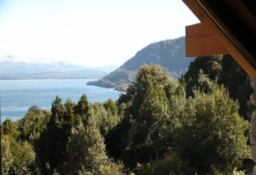 هتل Las Morillas Huemul Lodge