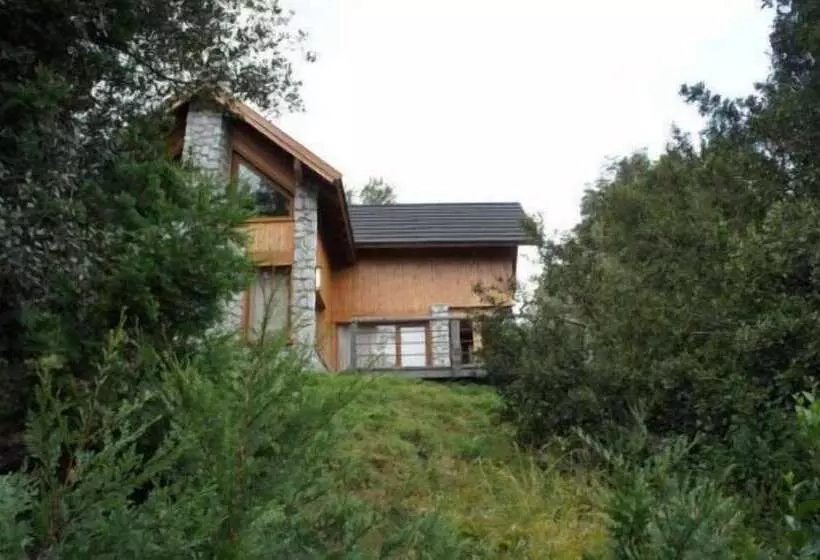 هتل Las Morillas Huemul Lodge