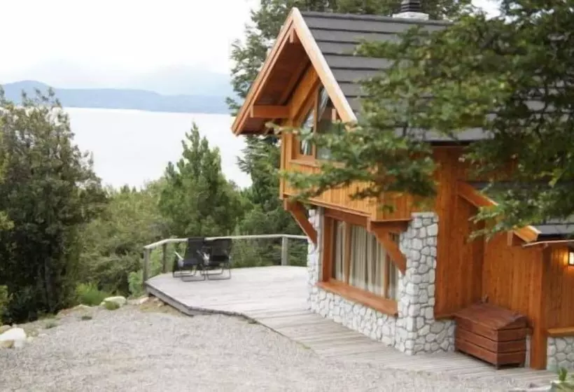 هتل Las Morillas Huemul Lodge