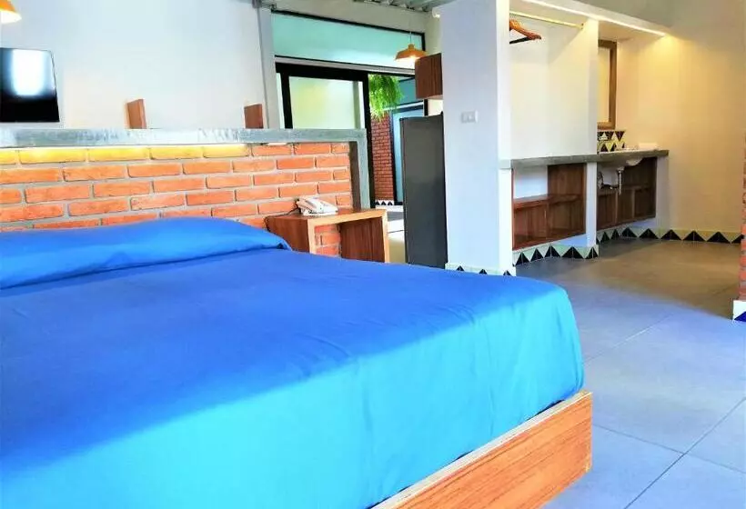 هتل El Mesón Del Alférez Xalapa