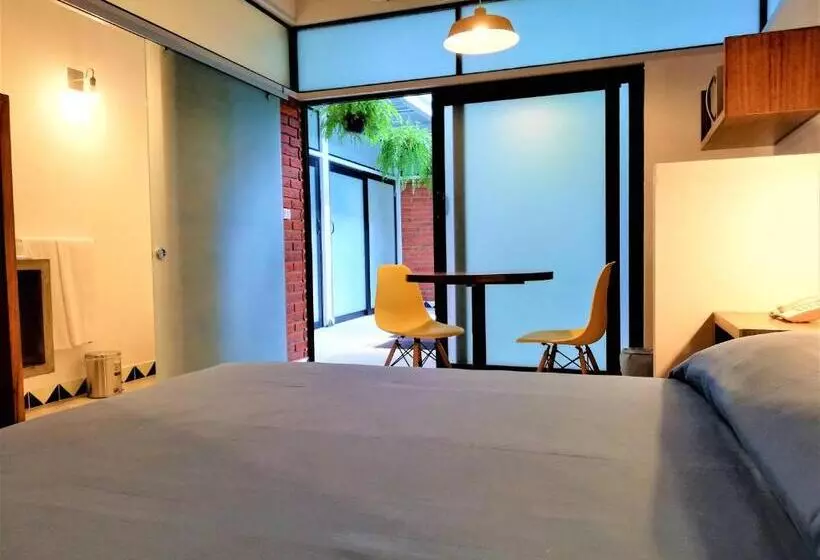 هتل El Mesón Del Alférez Xalapa