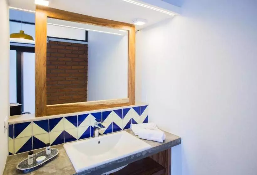 هتل El Mesón Del Alférez Xalapa