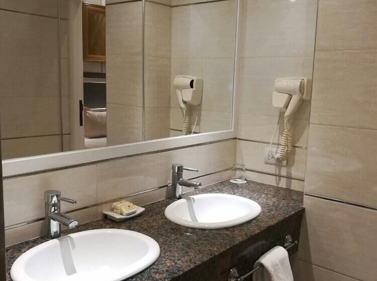 Hotel Nuevo Ostende By Bund