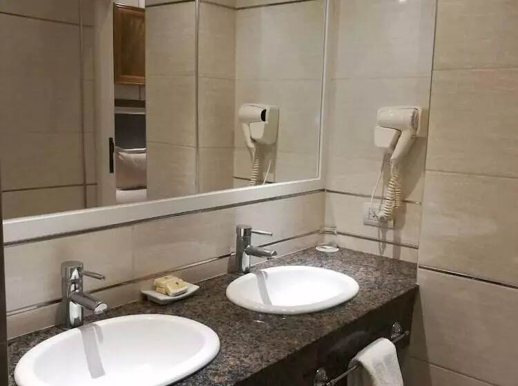 בית מלון כפרי Nuevo Ostende By Bund