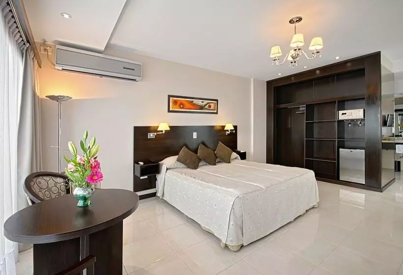 בית מלון כפרי Nuevo Ostende By Bund