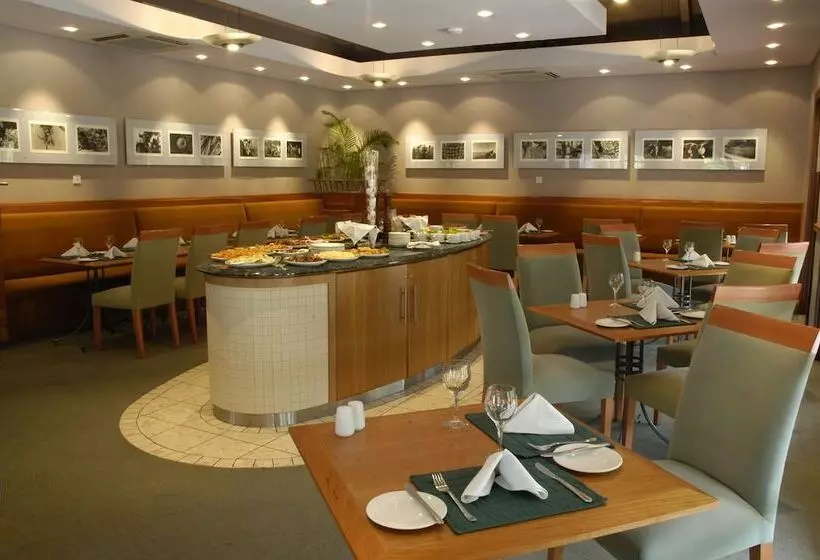 Protea Hotel By Marriott Dar Es Salaam Oyster Bay