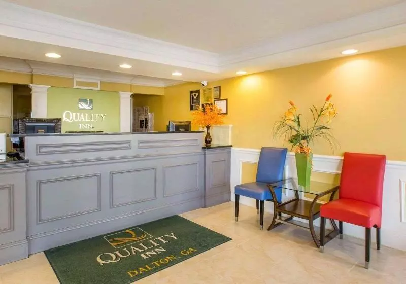 Отель Quality Inn