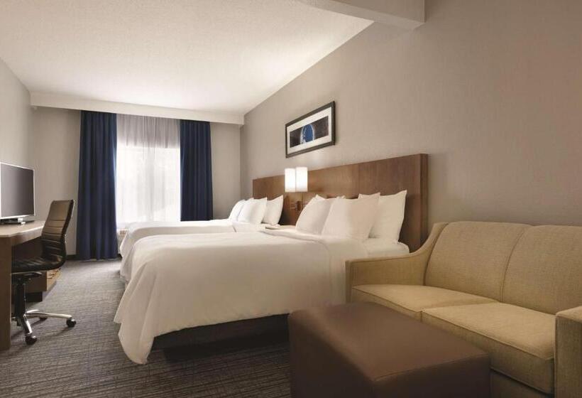 Radisson Hotel Ames Conference Center At Isu