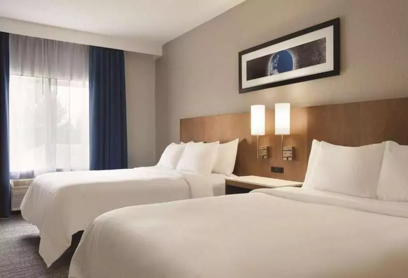 Radisson Hotel Ames Conference Center At Isu