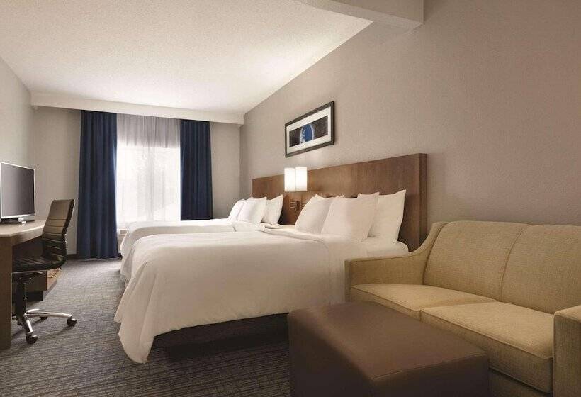 Radisson Hotel Ames Conference Center At Isu