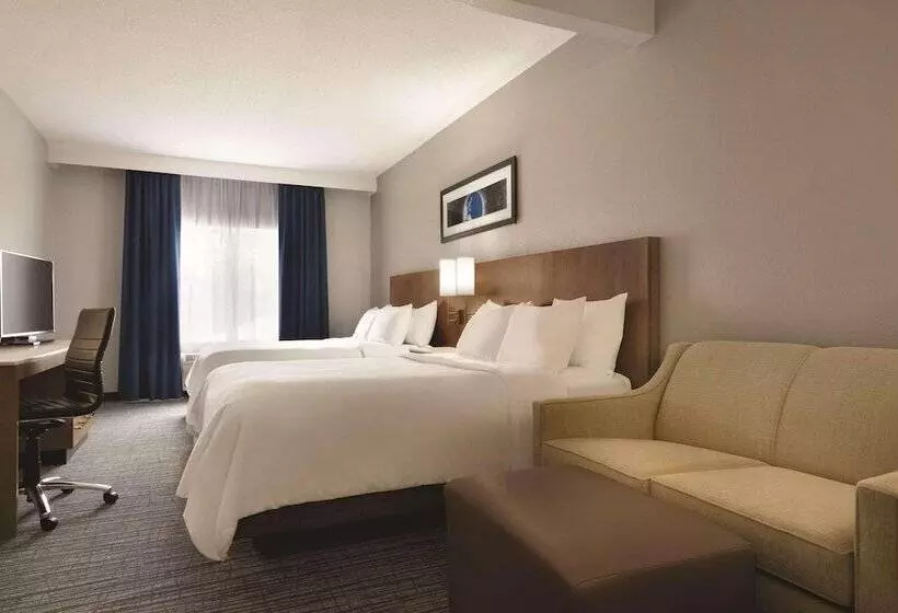 Radisson Hotel Ames Conference Center At Isu