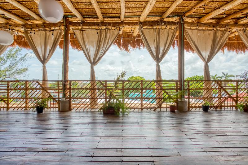 فندق Selina Cancun Downtown