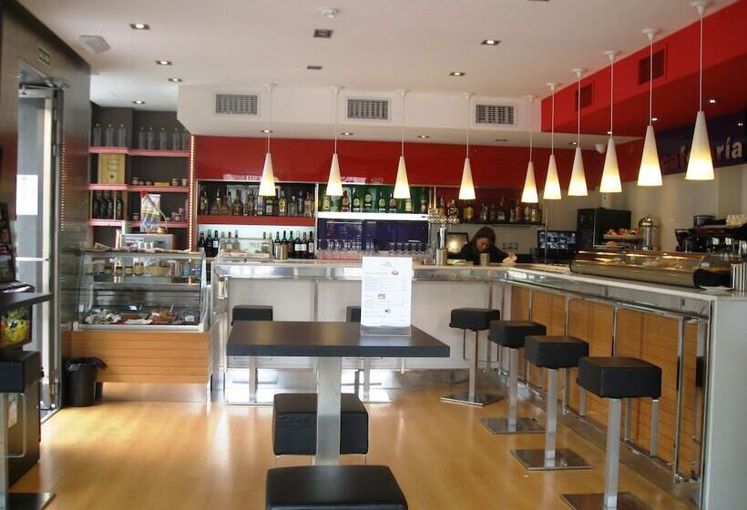 בית מלון כפרי Via Gotica