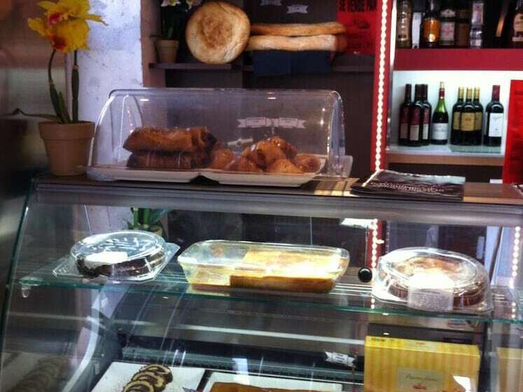 בית מלון כפרי Via Gotica