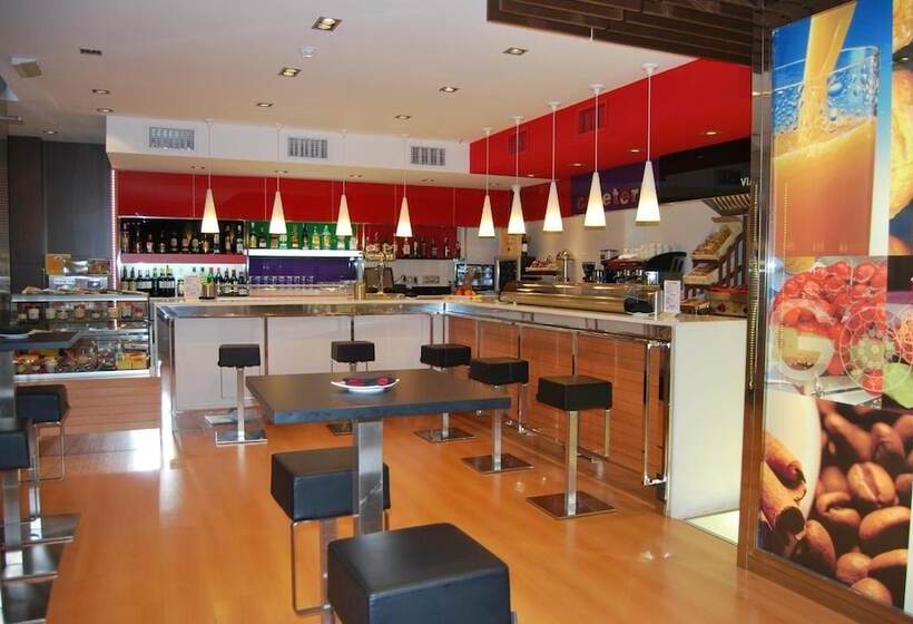 בית מלון כפרי Via Gotica