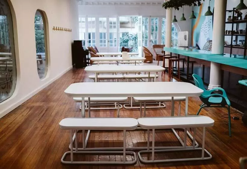 Viajero Montevideo Hostel