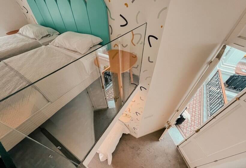 Viajero Montevideo Hostel