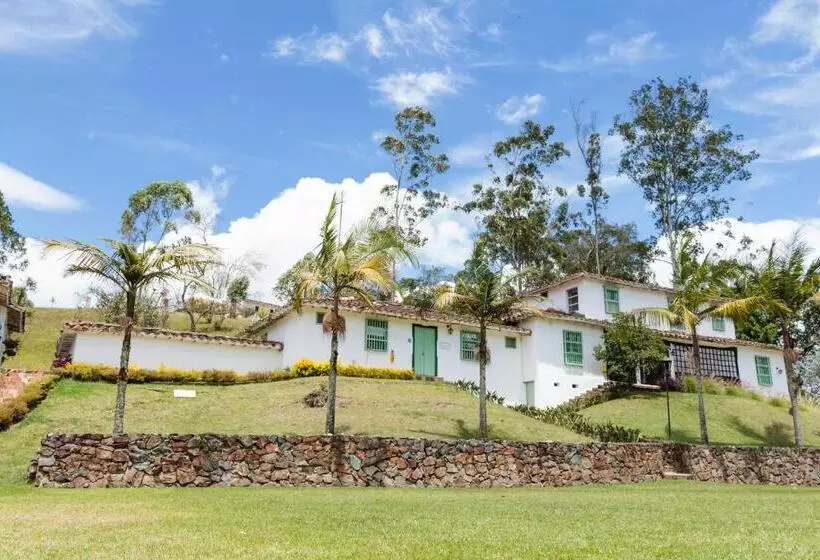 ホテル Recinto Quirama   Comfenalco Antioquia