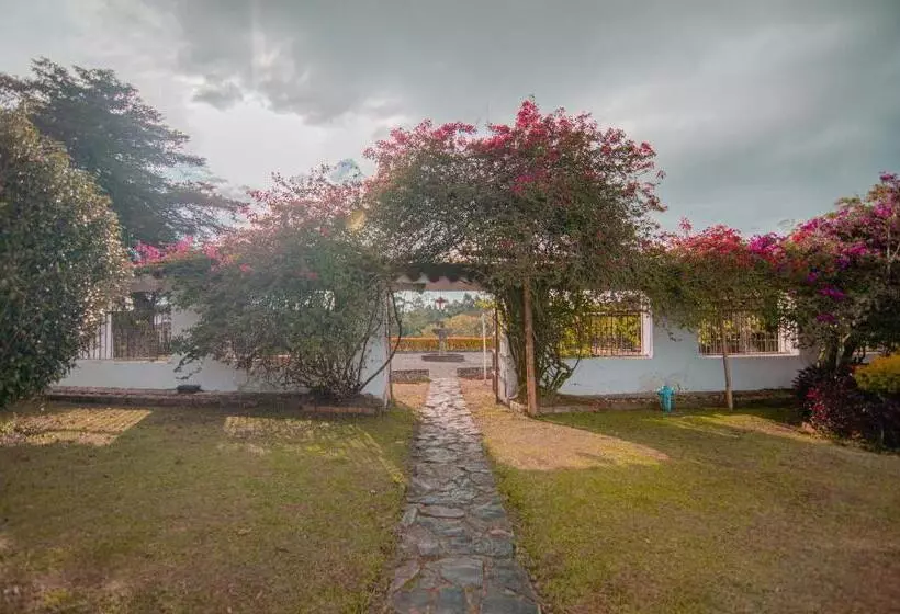 ホテル Recinto Quirama   Comfenalco Antioquia