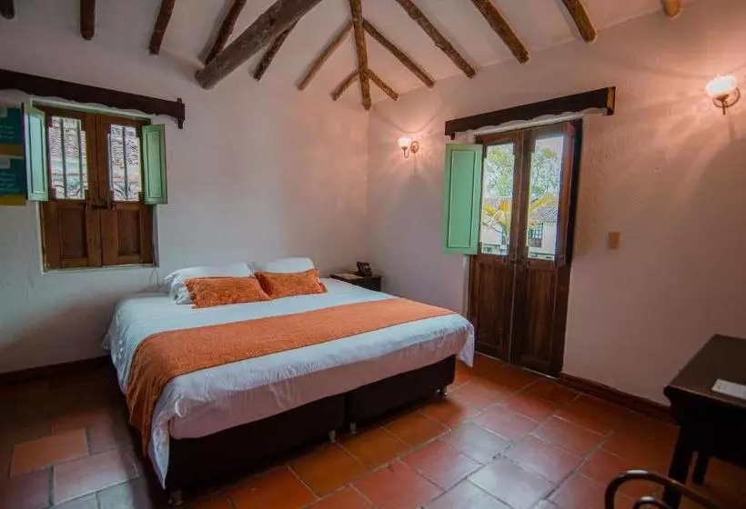 ホテル Recinto Quirama   Comfenalco Antioquia