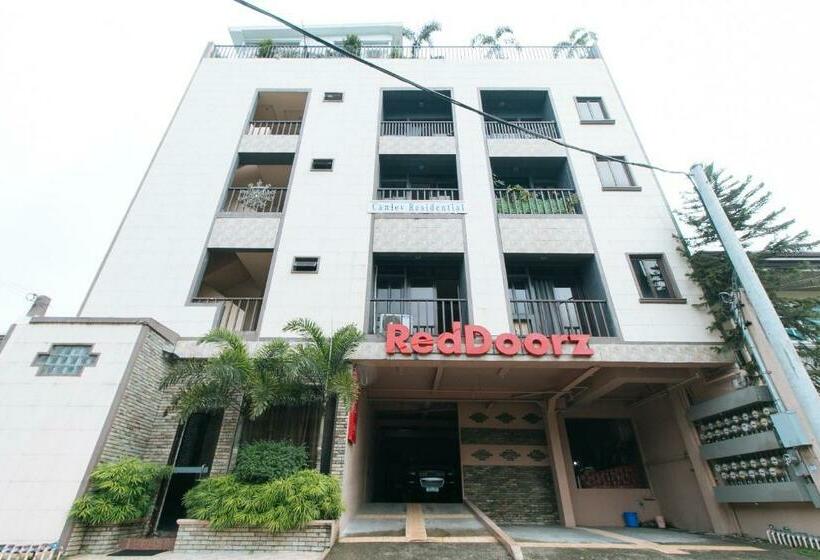 Hotel Reddoorz Plus At Canley Residential