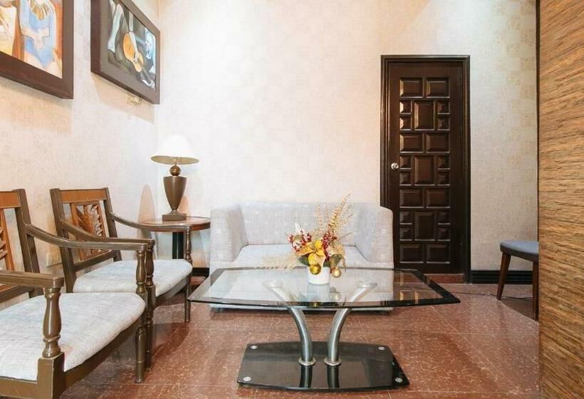 Hotel Reddoorz Plus At Canley Residential