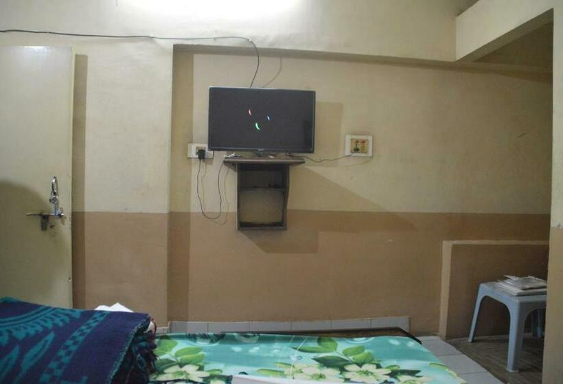 Hotel Spot On 83075  Aashiyana