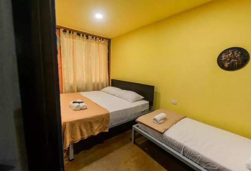 Hotelli ávita Lodge