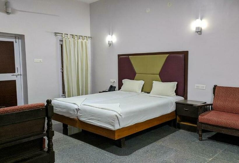 Kanthi Resorts Badami