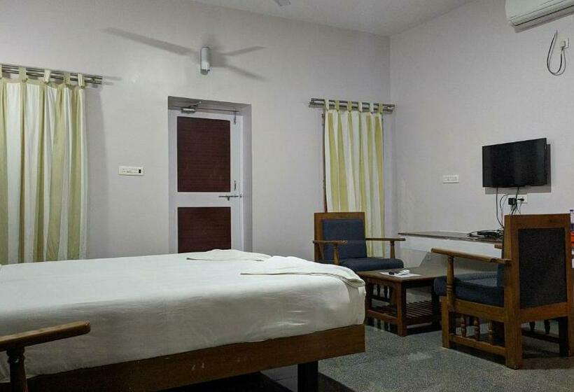 Kanthi Resorts Badami