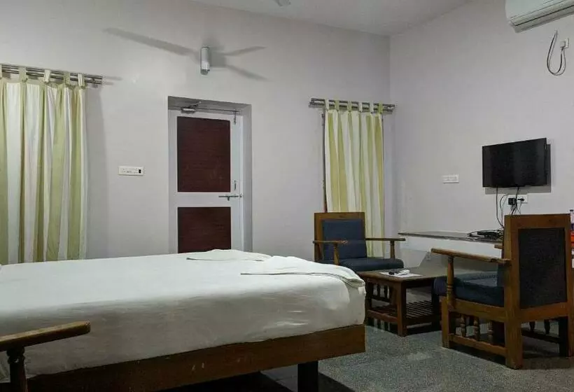 Kanthi Resorts Badami