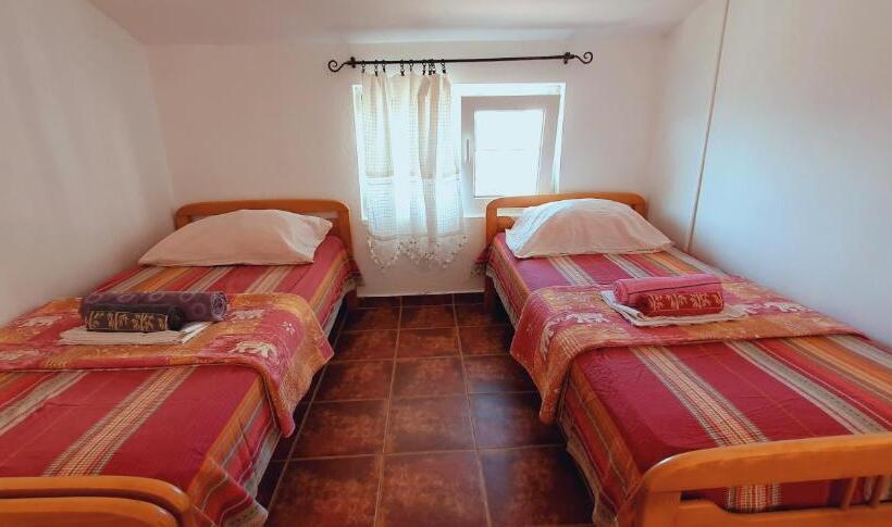 پانسیون Studio Apartments M&m