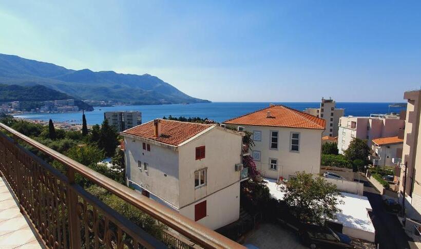 پانسیون Studio Apartments M&m