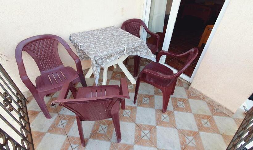 پانسیون Studio Apartments M&m