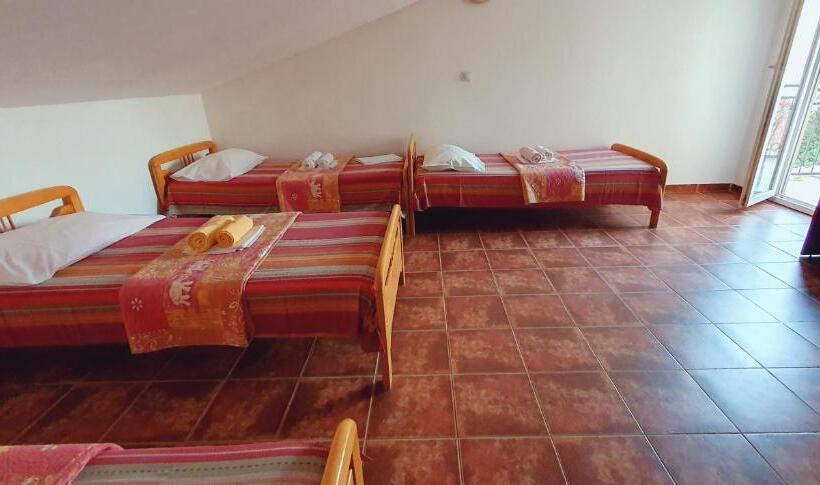 پانسیون Studio Apartments M&m